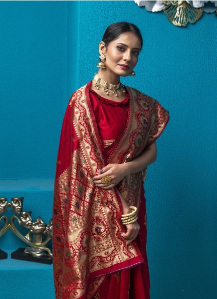 Red Silk Handloom Woven Festive-Wear Saree