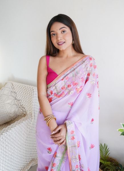 Light Lilac Georgette Thread-Work Party-Wear Boutique-Style Saree
