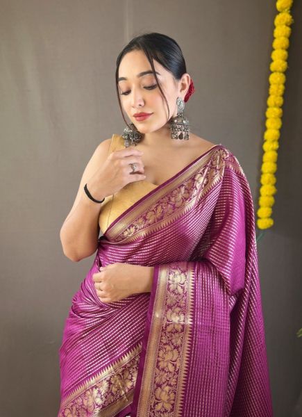 Purple Soft Woven Silk Saree For Traditional / Religious Occasions