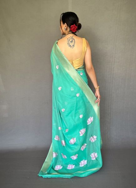 Aqua Linen Floral Digitally Printed Saree For Kitty Parties