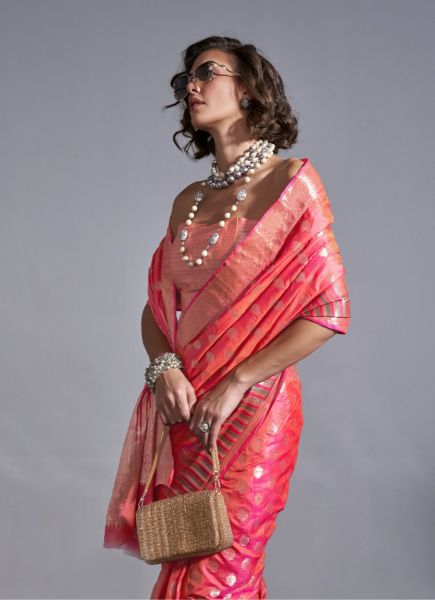 Light Coral Woven Silk Handloom Saree For Traditional / Religious Occasions