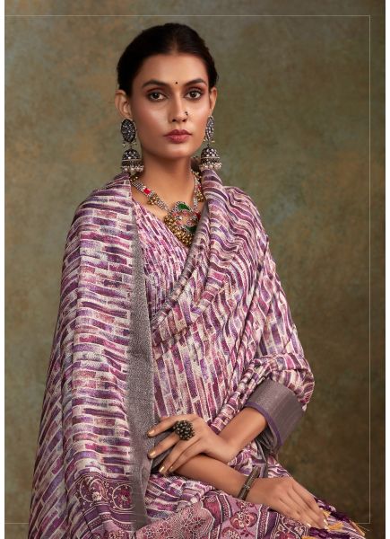 Lavender Handloom Silk Digitally Printed Saree For Kitty Parties