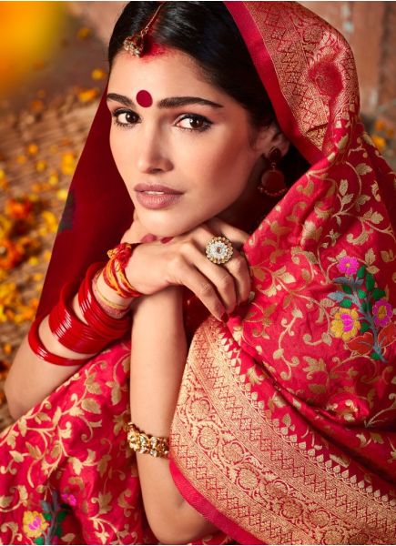 Red Silk Weaving Festive-Wear Banarasi Silk Saree
