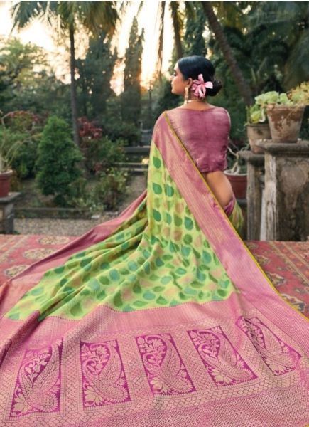 Light Green & Purple Silk Weaving Festive-Wear Handloom Saree