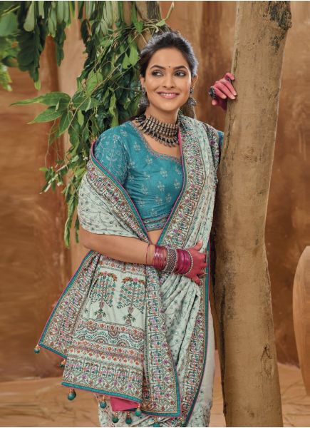 Light Blue Banarasi Silk Kacchi-Work Wedding-Wear Boutique-Style Saree With Contrast Blouse