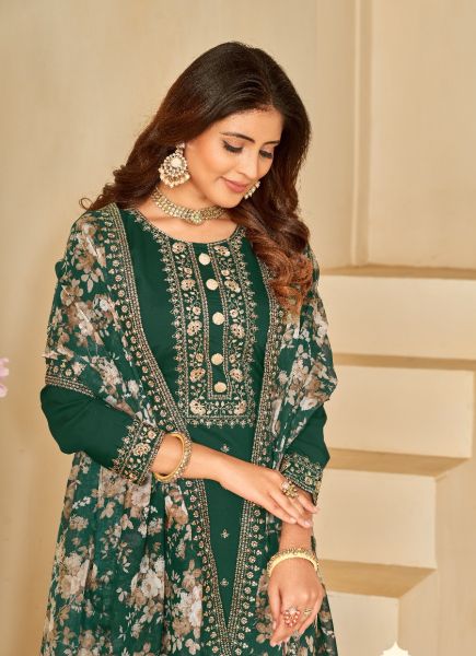 Green Silk Digitally Printed Ramadan Special Straight-Cut Salwar Kameez
