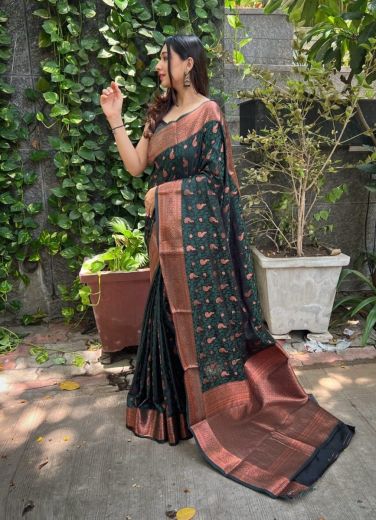 Dark Green Silk Jacquard Weaving Festive-Wear Saree