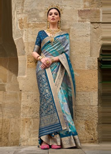 Blue Silk Weaving Soft Silk Saree For Traditional / Religious Occasions