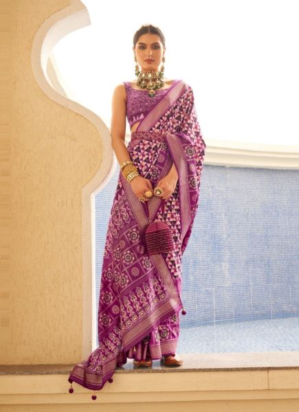 Purple Soft Silk Printed Saree For Traditional / Religious Occasions