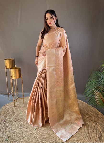 Peach Kanjivaram Woven Silk Festive-Wear Saree