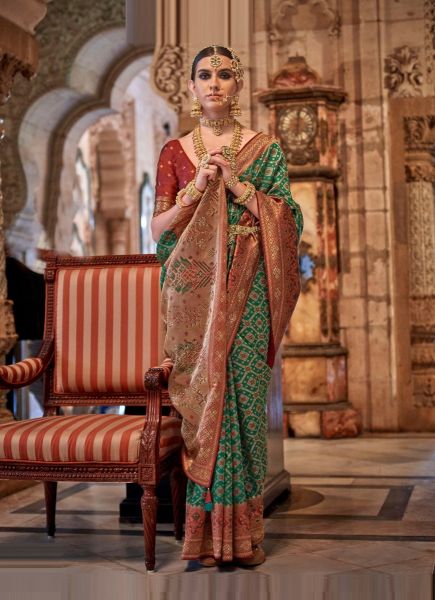 Green Banarasi Silk Party-Wear Saree With Jacquard Weaving