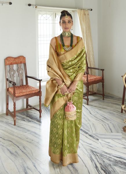 Light Green Organza Soft Silk Woven Saree For Traditional / Religious Occasions