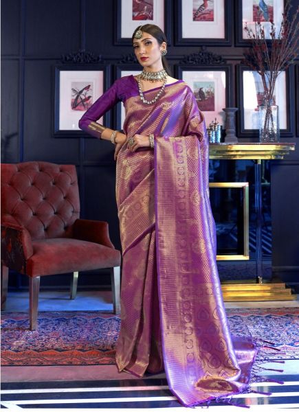 Violet Silk Woven Handloom Saree For Traditional / Religious Occasions
