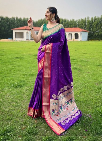 Violet Paithani Woven Silk Saree For Traditional / Religious Occasions