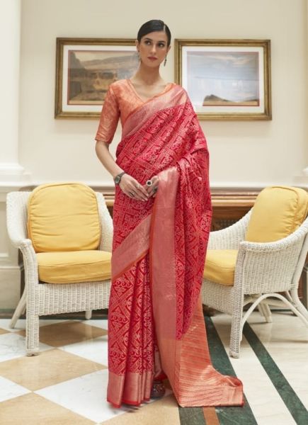 Red Woven Patola Silk Saree For Traditional / Religious Occasions