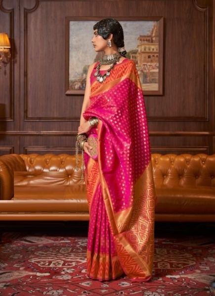 Deep Pink Silk Handloom Weaving Festive-Wear Saree