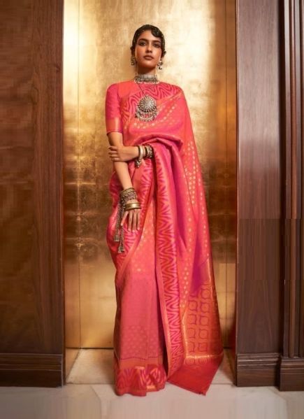 Coral Red Silk Handloom Weaving Festive-Wear Saree