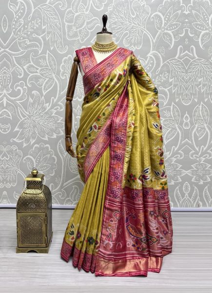 Yellow Pure Silk Weaving Saree For Traditional / Religious Occasions