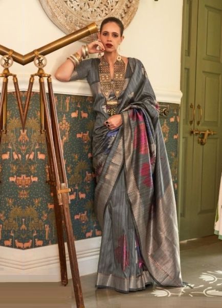 Gray Silk Handloom Weaving Festive-Wear Saree [Kalki Koechlin Collection]
