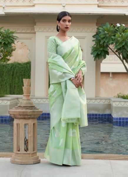 Light Green Linen Weaving Festive-Wear Soft Silk Saree