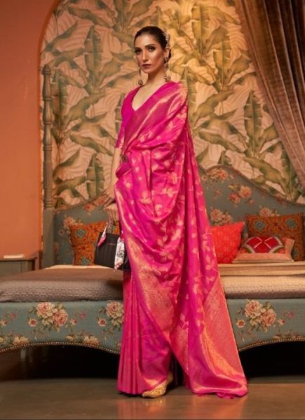 Deep Pink Two Tone Weaving Silk Festive-Wear Handloom Saree