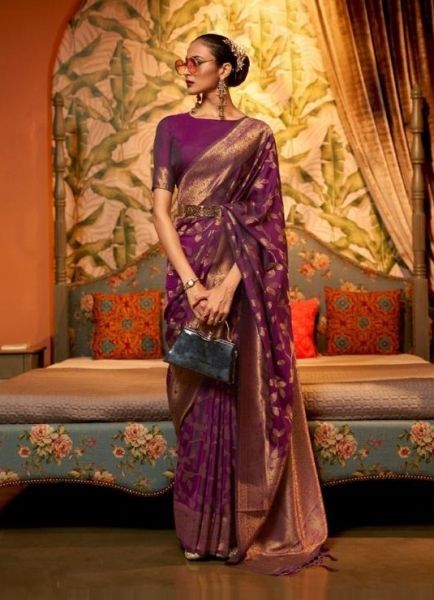 Purple Two Tone Weaving Silk Festive-Wear Handloom Saree