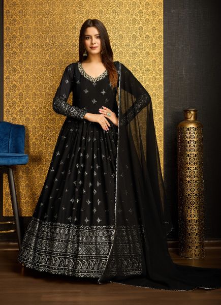 Black Georgette Foil-Work Party-Wear Readymade Gown With Dupatta [With Belt]