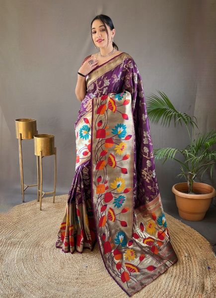 Purple Woven Paithani Silk Saree For Traditional / Religious Occasions