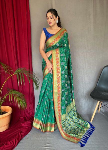 Sea Green Patola Silk Woven Saree For Traditional / Religious Occasions