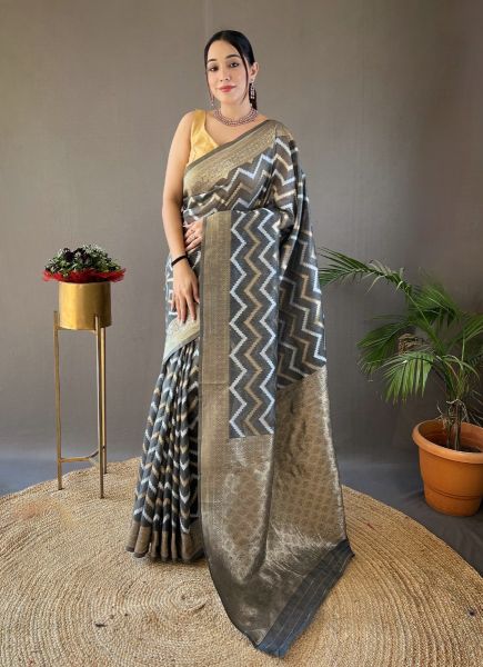 Gray Woven Cotton Linen Leheriya Saree For Traditional / Religious Occasions