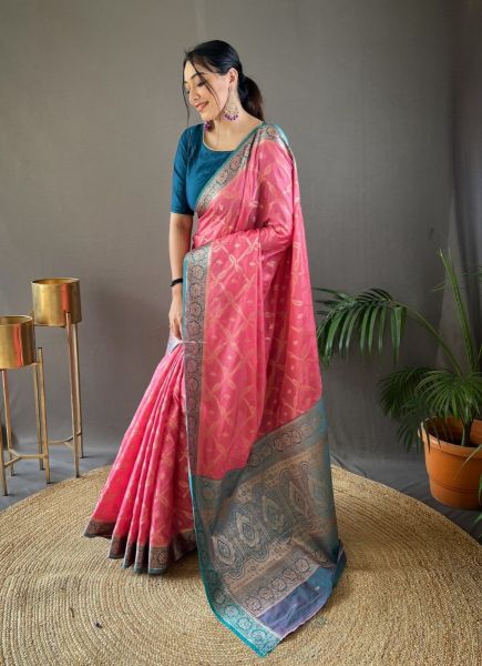 Light Pink Tabby Silk Weaving Festive-Wear Saree
