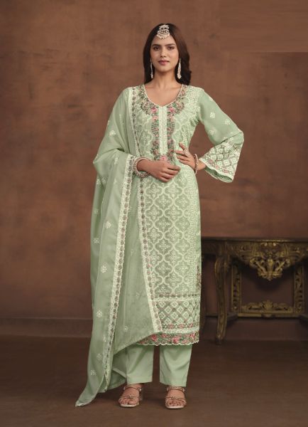 Light Green Organza Thread-Work Ramadan Special Plus-Size Salwar Kameez
