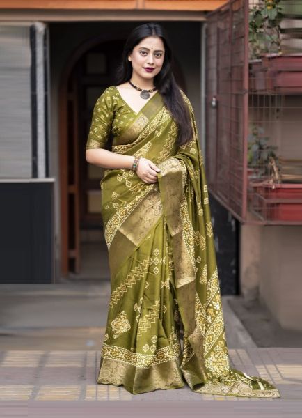 Olive Green Woven Cotton Crape Handloom Saree For Traditional / Religious Occasions