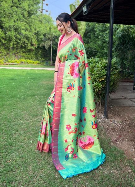 Light Green Pure Paithani Woven Silk Saree For Traditional / Religious Occasions