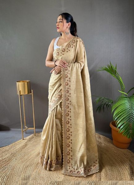 Beige Pure Matka Silk With Thread-Work Party-Wear Soft Saree