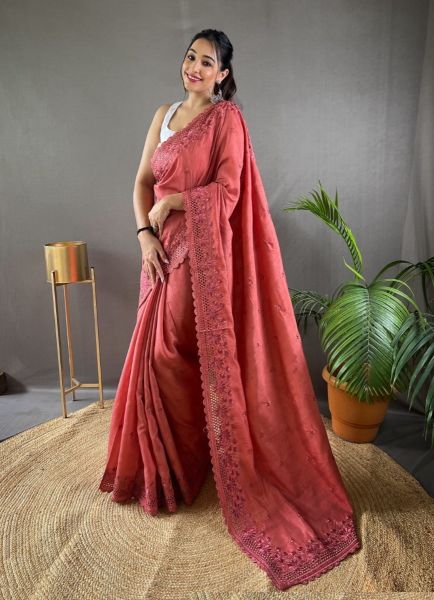 Dull Red Pure Matka Silk With Thread-Work Party-Wear Soft Saree