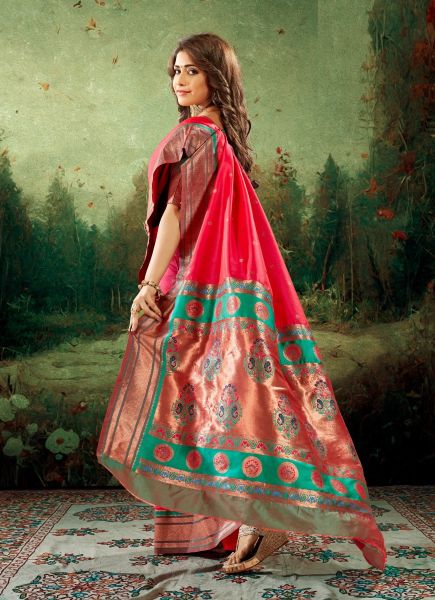 Red Pure Woven Paithani Silk Saree For Traditional / Religious Occasions