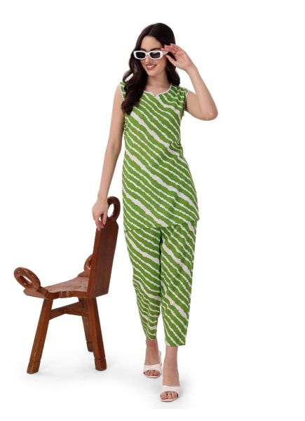 Parrot Green Rayon Bandhani Leheriya-Printed Lounge-Wear Co-Ord Set